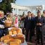 В Мариинском Посаде Главу Чувашии Олега Николаева и других дорогих гостей встречали вкусным хлебом.